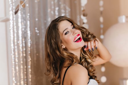 wonderful-young-white-lady-with-shiny-dark-hair-posing-with-pleasure-at-christmas-party-lovable-caucasian-woman-expressing-happiness-during-photoshoot-at-event (1)